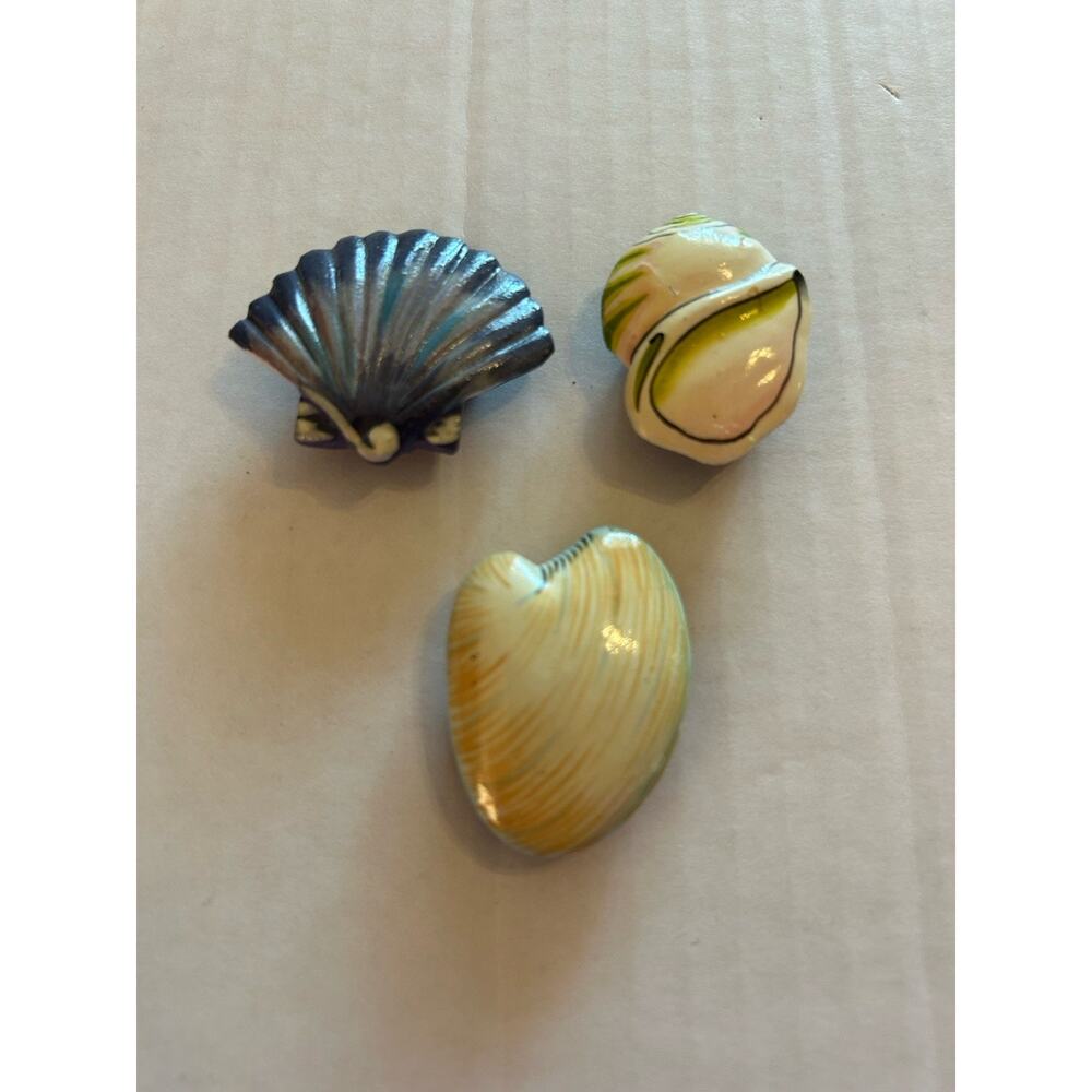Vtg Lot of 3 NONY New York Scarf Clips Holder Various Shell Small Clip Retro MCM - Picture 2 of 8